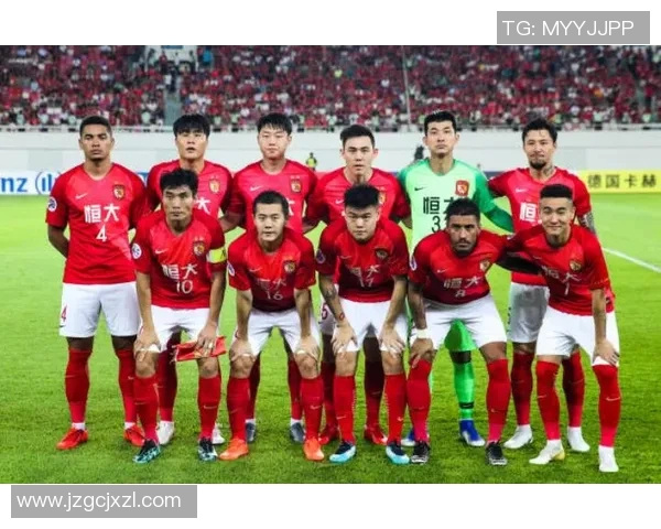 回顾昔日辉煌香港足球明星队传奇阵容全解析 回顾昔日辉煌香港足球明星队传奇阵容全解析